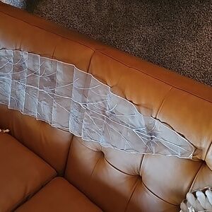65 inch ridgefield home silver organza leaf table runner